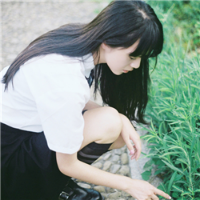 入我眼的有感头像 包你囍欢の优子 执一杯烈酒，唇齿嫣然