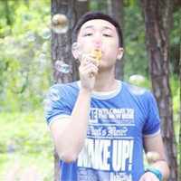 暖意 酷一点吧.要知道感情