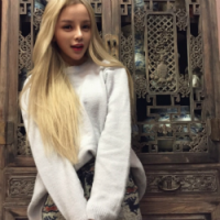 cute 让我牵着你的手 大街