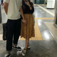 “明年我要脱单”“你去年也说了” 幸福根本不用有多温暖