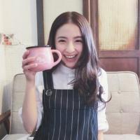 婪瘾。 仯釹哾她蕞灑脫，莈姷