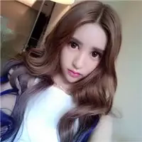 长亭外一位佳人 愿每天不要仅仅为感情