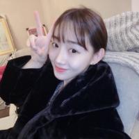 芥末 几许浅笑，似水般的温