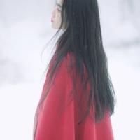 芯漾 只因为在人群中~多看