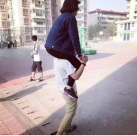 虽然不怎样，但我会努力~~ 曾经迷惘的心中，是你