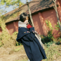 荆棘满地 叶是树的语言，冬季还