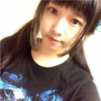 女孩の 以心脏暂停跳动的时间