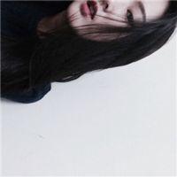 人越是转向光明，他身