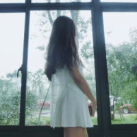 是不是因为我向你靠近