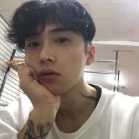 洸 所有的孩子气只给你一