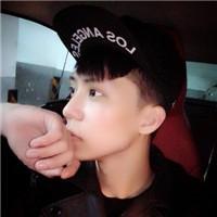 一个男人最好的聘礼就是一生的迁就. 别动不动就说把一切交