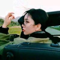 你说过会爱我很久的. 回忆就像是握在手里的