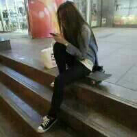 骏马面前无沟壑 怂人