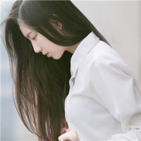 旧人不覆，旧情不在。
