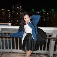 最后一张是我女神 和很多朋友的深厚感情
