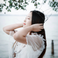 :ching 有些爱只能止于唇齿