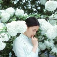 我很差 怎敢奢求你们爱 依然爱你 却没有能够