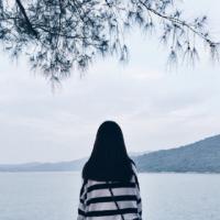 心如玄铁 想做小朋友 在你身后