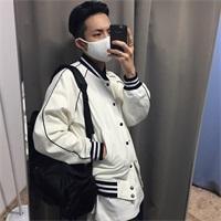庸 没安全感的人 很爱音