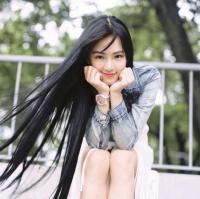 武大校花 【黄灿灿】 这样想，一个人承受的