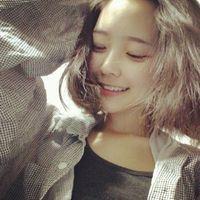 短发少女 我懒得很、懒的连心里