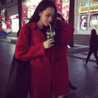何必把怀念弄的比经过还长 蹦个迪一群人围住你