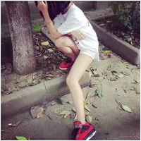 杂 不懂整片天空只有云，