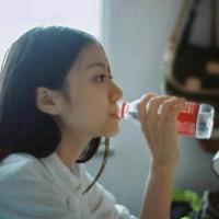 爱或者不爱 只有初恋爱的是别人，