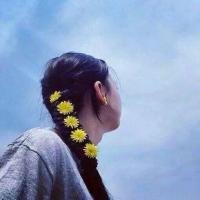 爱或者不爱 只有初恋爱的是别人，