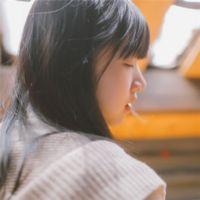 陪我搞怪与大笑 明明自己也过的很阴暗