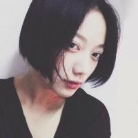 惗谂 阴天适合睡觉。醒来适