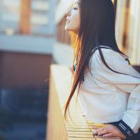 若我安静的走开，你是否会忘记了我的容颜 Love is ab