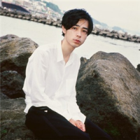 A. 爱护环境，人人有病。