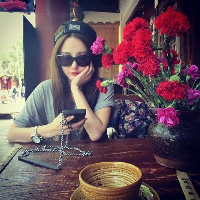 都是我喜欢的女生头像 太在乎可能连一句普普