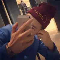 玫红的嫁衣，华丽的婚