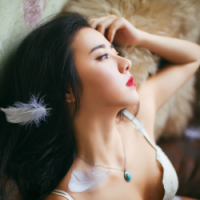 因为我是白悯 黑人去看恐怖片，结果
