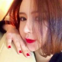 " 遇见一个人 然后生命从此全部 改变 我对人类也没有要求