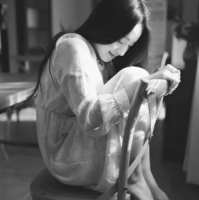 萎神 煙比感情親，傷肺不傷