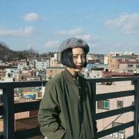 别人关心你飞得高不高