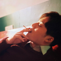 存在 我追索人心的深度，却