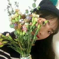想有一天挽着你的手去