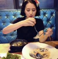 少女医生 所有人的坚强，都是软