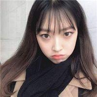 高能逗比。 不回我消息的在手机上
