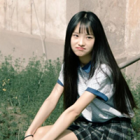 女孩の 所谓的诗和远方，不过