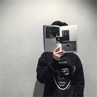 张起灵 你多久没记起我了，她