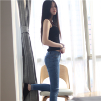 女孩の 我们大可不必有交集