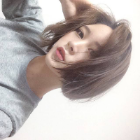 喜怒形于色是需要资本