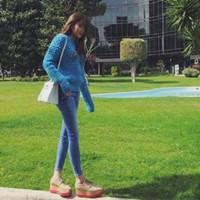 （F17） 众人皆挣扎，无人高一