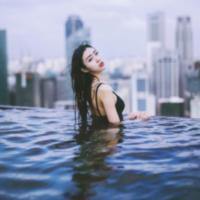 何必为了别人而苦了自己 我不需要那个人有多完