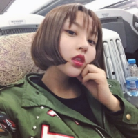 恩。 当初他曾经笑我有多痴